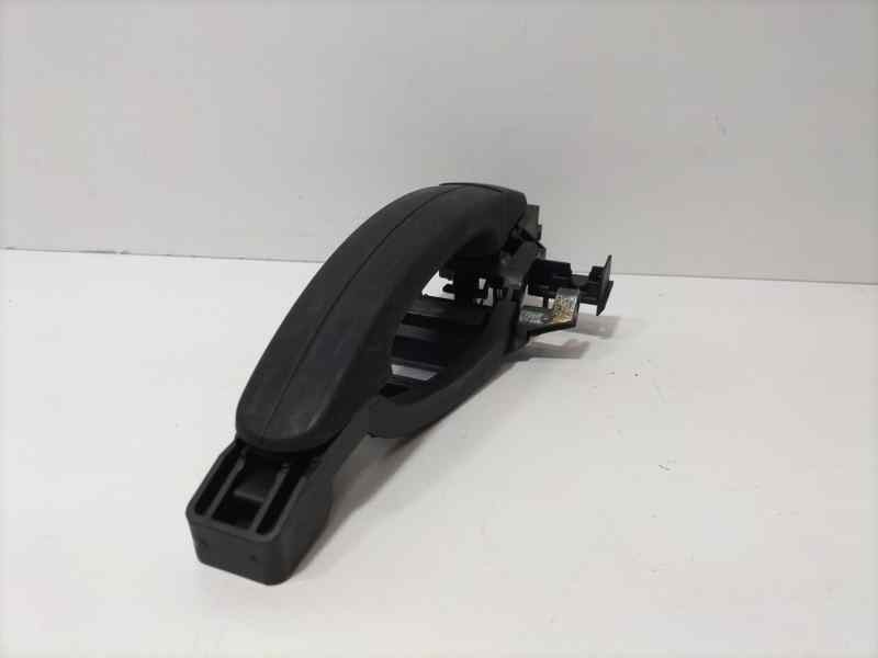 Recambio de maneta exterior trasera derecha para ford focus berlina (cap) ghia referencia OEM IAM 4M51A266B22 82760 
