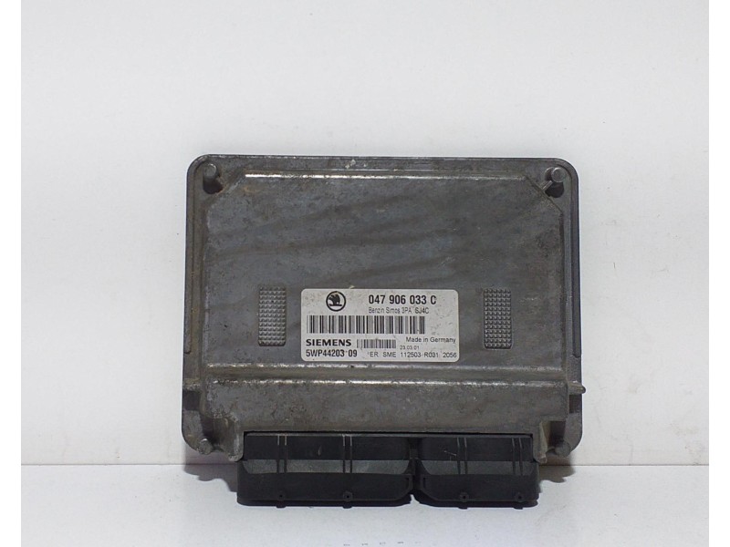 Recambio de centralita motor uce para skoda fabia (6y2/6y3) attractive referencia OEM IAM 047906033C 69852 R