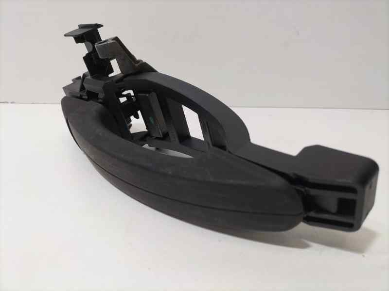 Recambio de maneta exterior trasera derecha para ford focus berlina (cap) ghia referencia OEM IAM 4M51A266B22 82760 