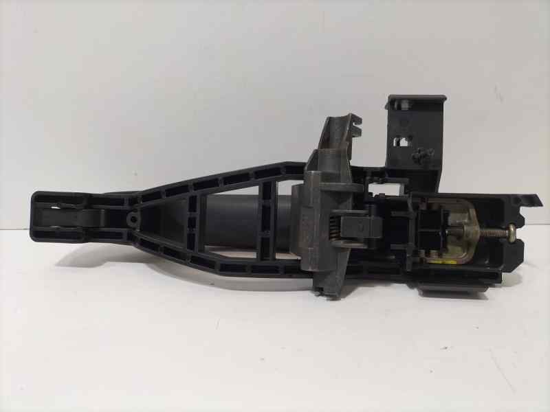Recambio de maneta exterior trasera derecha para ford focus berlina (cap) ghia referencia OEM IAM 4M51A266B22 82760 