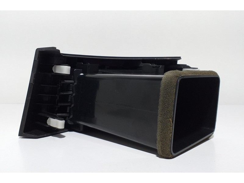 Recambio de rejilla aireadora para mitsubishi outlander (cw0) kaiteki 4wd referencia OEM IAM 8030A025ZZ 60084 