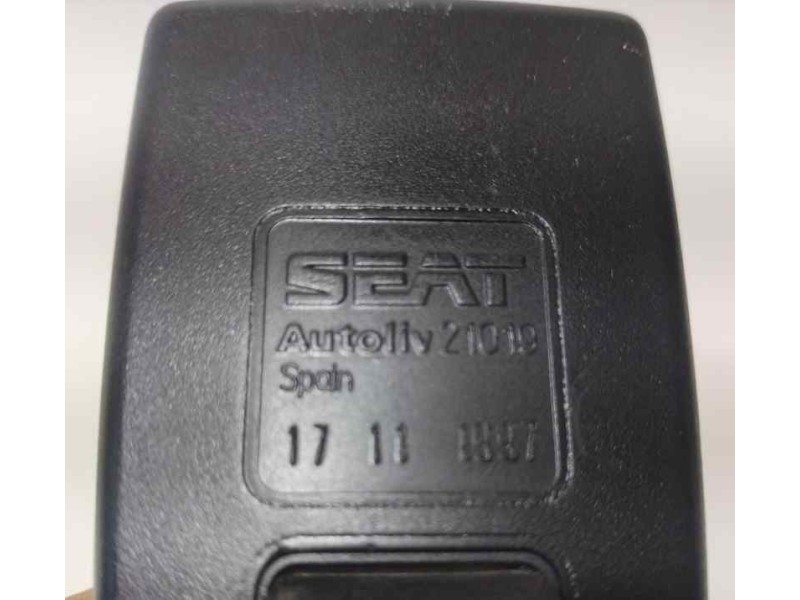 Recambio de cinturon seguridad trasero derecho para seat marbella ce referencia OEM IAM 08NCB 86096 