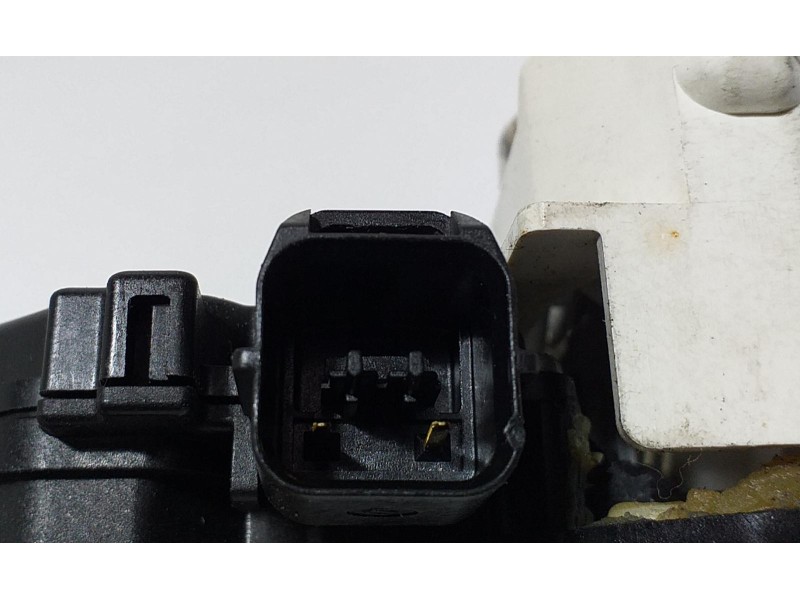 Recambio de cerradura puerta trasera izquierda para mitsubishi outlander (cw0) kaiteki 4wd referencia OEM IAM MN145875 60087 