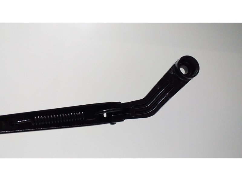 Recambio de brazo limpia delantero izquierdo para suzuki santana 300 techo rígido referencia OEM IAM RHP 55949 