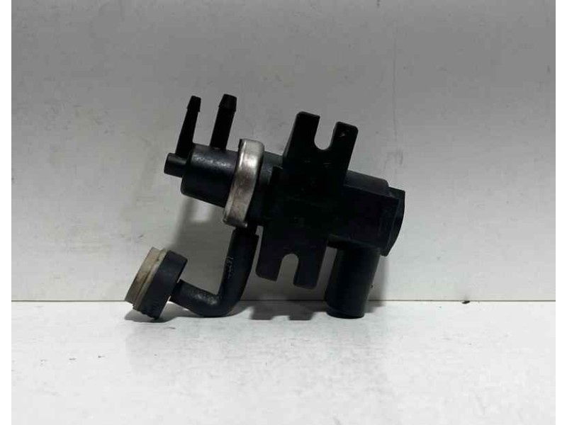 Recambio de valvula aire adicional para volkswagen touareg (7la) tdi v10 referencia OEM IAM 1J0906627 81243 
