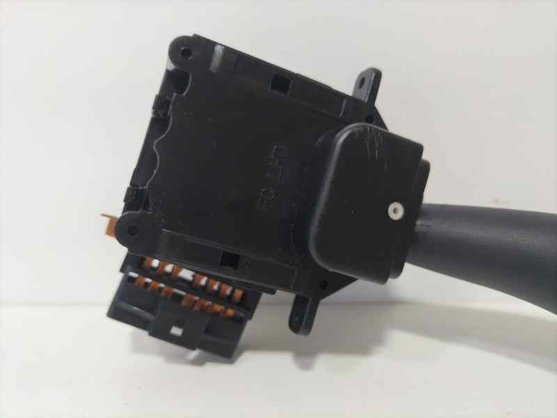 Recambio de mando limpia para kia sorento 2.5 crdi ex referencia OEM IAM 934203E010 86103 R