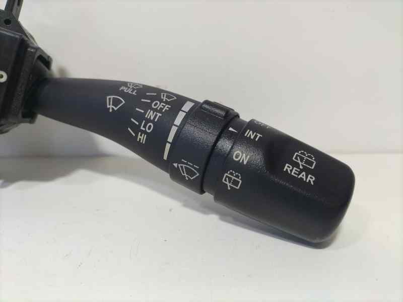 Recambio de mando limpia para kia sorento 2.5 crdi ex referencia OEM IAM 934203E010 86103 R