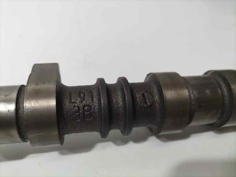 Recambio de arbol de levas para ford focus berlina (cap) ghia referencia OEM IAM L913B 82773 