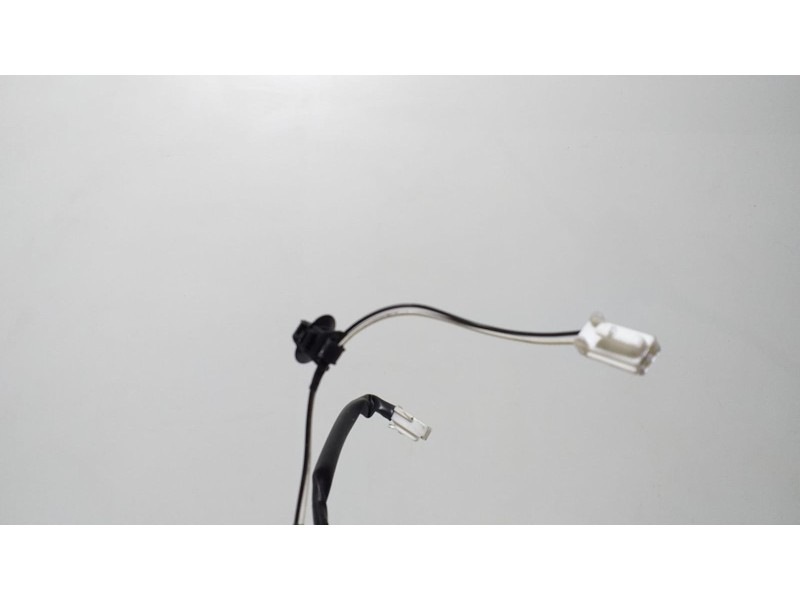 Recambio de porton trasero para mitsubishi outlander (cw0) kaiteki 4wd referencia OEM IAM 8512B958 60122 