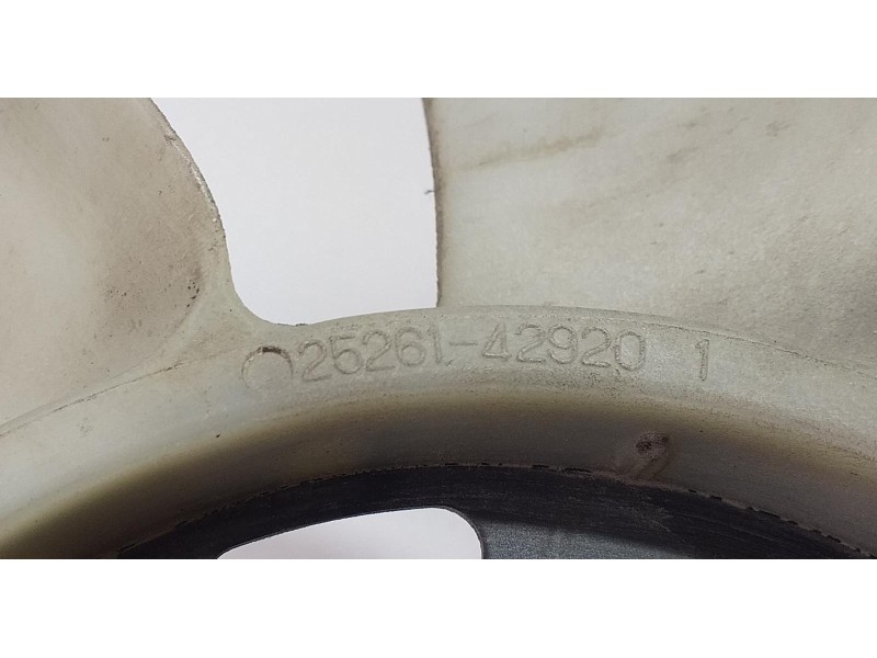 Recambio de ventilador viscoso motor para kia sorento 2.5 crdi concept referencia OEM IAM 2526142920 69913 R