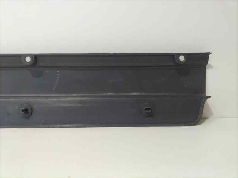 Recambio de moldura para mitsubishi montero (v20/v40) 2500 td gl (3-ptas.) referencia OEM IAM MB645836 86111 