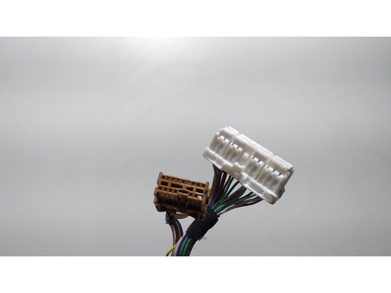 Recambio de caja reles / fusibles para mitsubishi outlander (cw0) kaiteki 4wd referencia OEM IAM 4HK 60124 