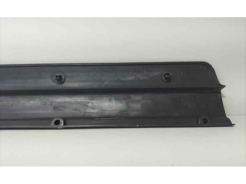 Recambio de moldura para mitsubishi montero (v20/v40) 2500 td gl (3-ptas.) referencia OEM IAM MB645835 86112 