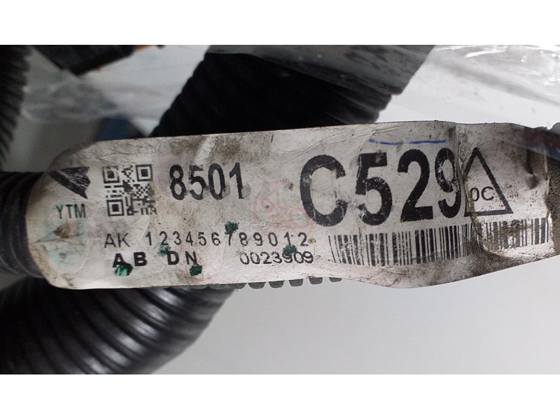 Recambio de caja reles / fusibles para mitsubishi outlander (cw0) kaiteki 4wd referencia OEM IAM 8501C529 60125 