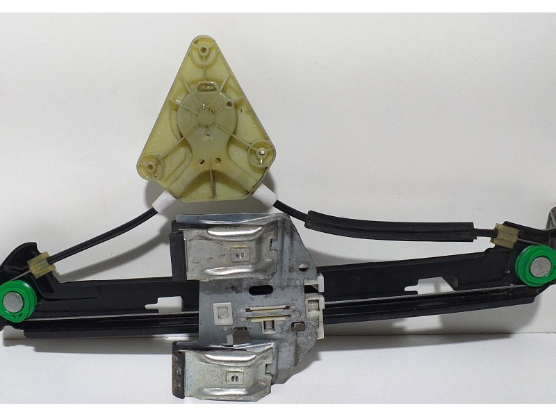 Recambio de elevalunas trasero derecho para seat leon (1p1) comfort limited referencia OEM IAM 1P0839402B 67098  Recambio de elevalunas trasero derecho para seat leon (1p1) comfort limited referencia OEM IAM 1P0839402B 67098