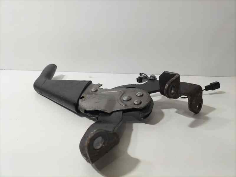 Recambio de palanca freno de mano para hyundai h1 travel referencia OEM IAM 597104A012LK 82840 R