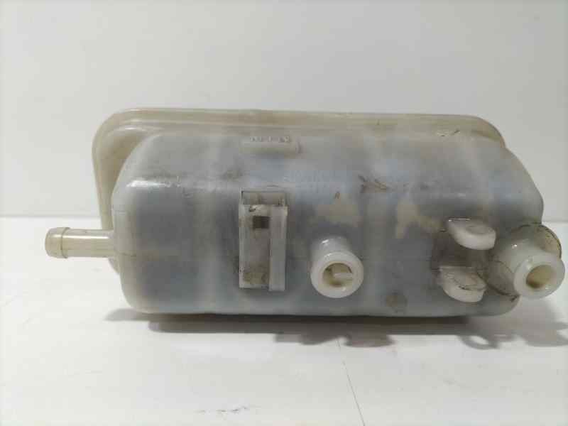 Recambio de deposito servo para hyundai h1 travel referencia OEM IAM D4CB 82844 R