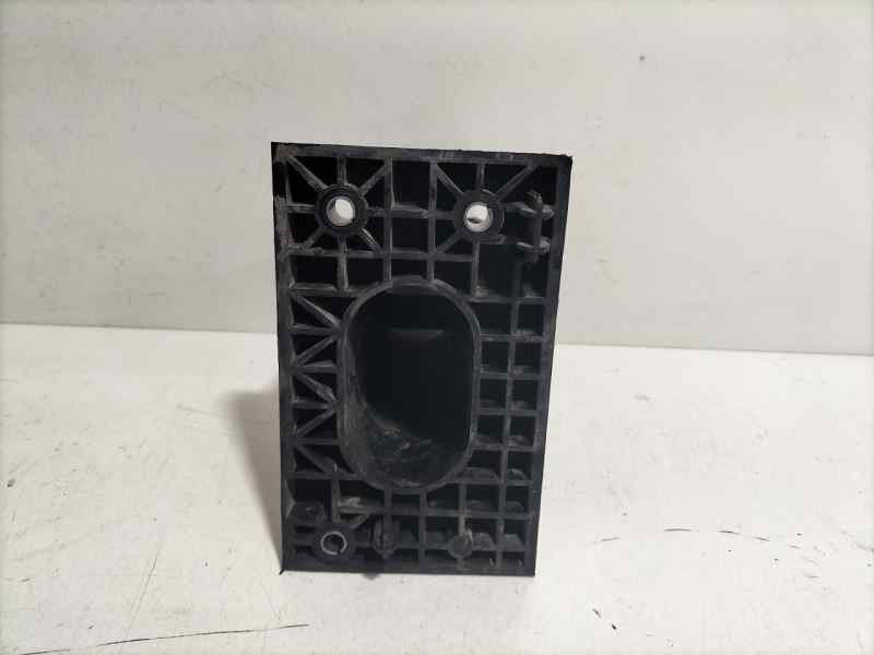 Recambio de punta chasis delantera para citroën c4 grand picasso 1.6 16v hdi fap referencia OEM IAM 96588425 81282 