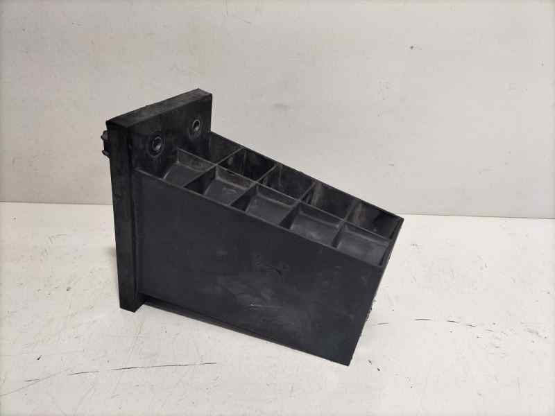 Recambio de punta chasis delantera para citroën c4 grand picasso 1.6 16v hdi fap referencia OEM IAM 96588425 81282 