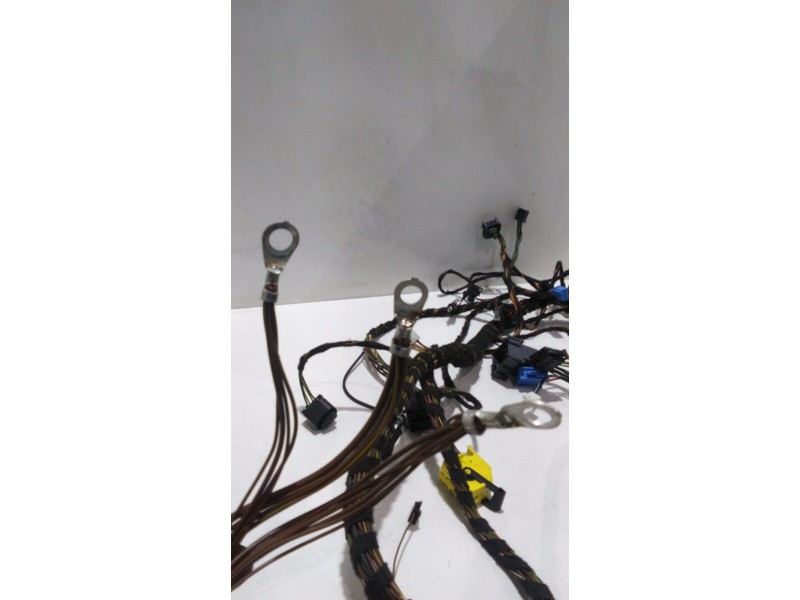 Recambio de caja reles / fusibles para mercedes-benz vito kasten (639) 110 cdi lang (639.603) referencia OEM IAM A6395400018 480