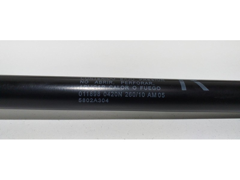 Recambio de amortiguadores maletero / porton para mitsubishi outlander (cw0) kaiteki 4wd referencia OEM IAM 5802A303 60132 