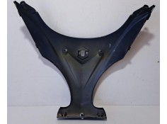 Recambio de molduras delanteras para piaggio (vespa) x9 x9 125 evolution referencia OEM IAM 620431 76746  2