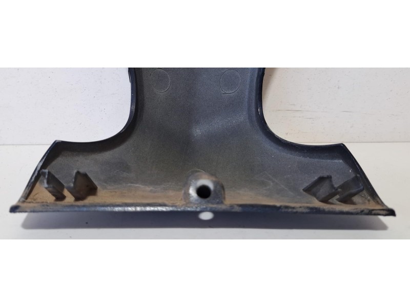 Recambio de molduras delanteras para piaggio (vespa) x9 x9 125 evolution referencia OEM IAM 620431 76746 