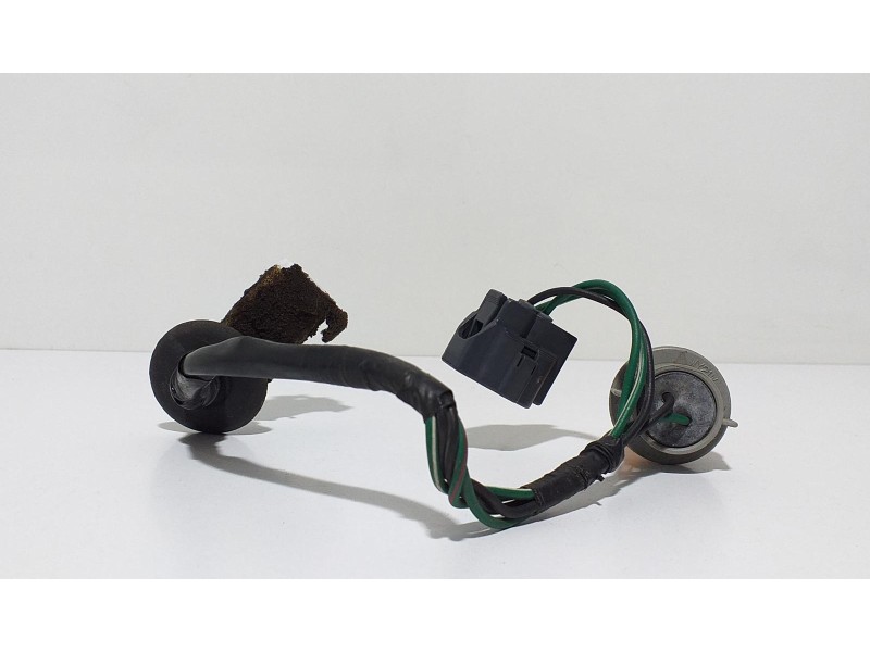 Recambio de portalamparas para mitsubishi outlander (cw0) kaiteki 4wd referencia OEM IAM 4HK 60138 