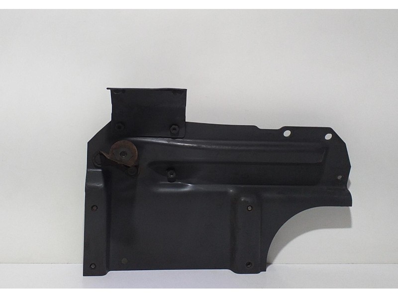 Recambio de guia paragolpes delantera derecha para scania serie p/g/r (l-clase) fg r620 (4x2) largo cr 19 topline referencia OEM