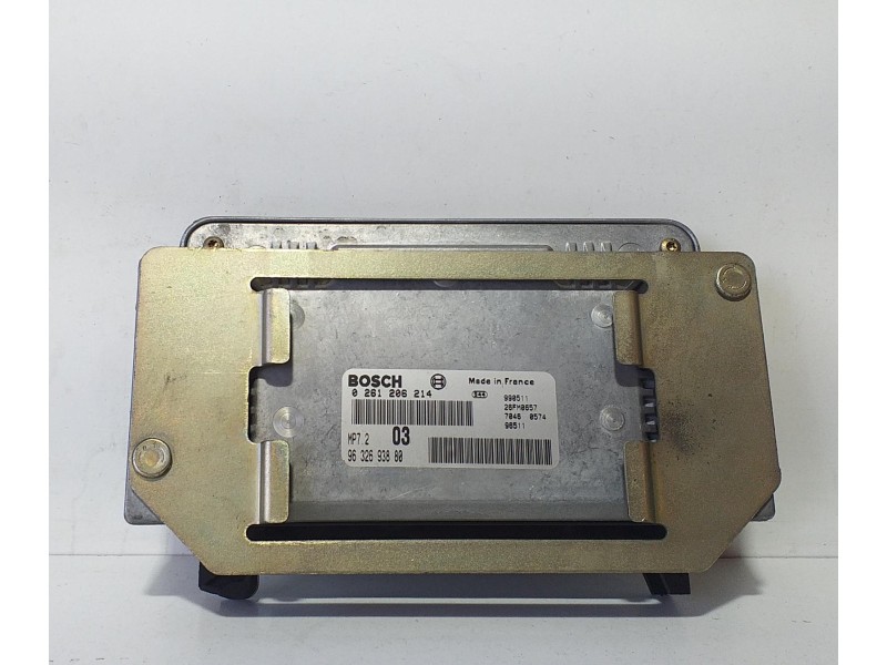 Recambio de centralita motor uce para citroën xsara break 1.6 referencia OEM IAM 9632693880 69946 R