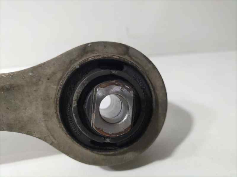 Recambio de brazo suspension superior delantero izquierdo para audi a4 berlina (8e) 2.5 tdi (120kw) referencia OEM IAM ¿¿¿??? 82
