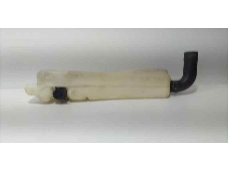 Recambio de deposito limpia para mitsubishi montero (v20/v40) referencia OEM IAM 860141200 86131 