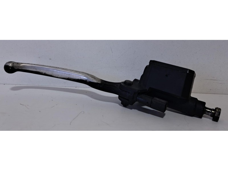 Recambio de pedal freno para piaggio (vespa) x9 x9 125 evolution referencia OEM IAM M239M 76752 