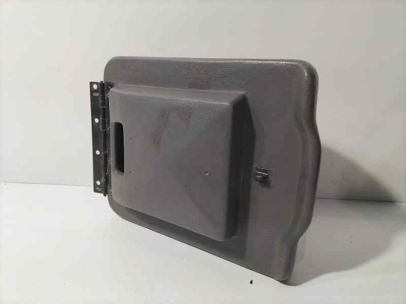 Recambio de apoyabrazos central para land rover discovery (lt) td5 referencia OEM IAM 10P 82999 