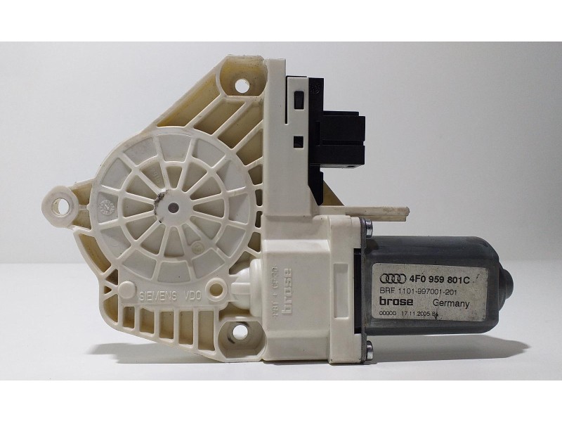 Recambio de motor elevalunas trasero izquierdo para audi a6 avant (4f5) 3.0 tdi quattro referencia OEM IAM 4F0959801C 56049 