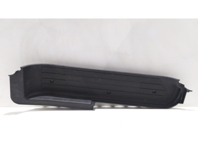 Recambio de molduras delanteras para mercedes-benz vito kasten (639) 110 cdi lang (639.603) referencia OEM IAM P0099419 48147 