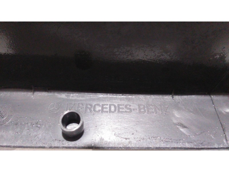 Recambio de molduras delanteras para mercedes-benz vito kasten (639) 110 cdi lang (639.603) referencia OEM IAM P0099419 48147 