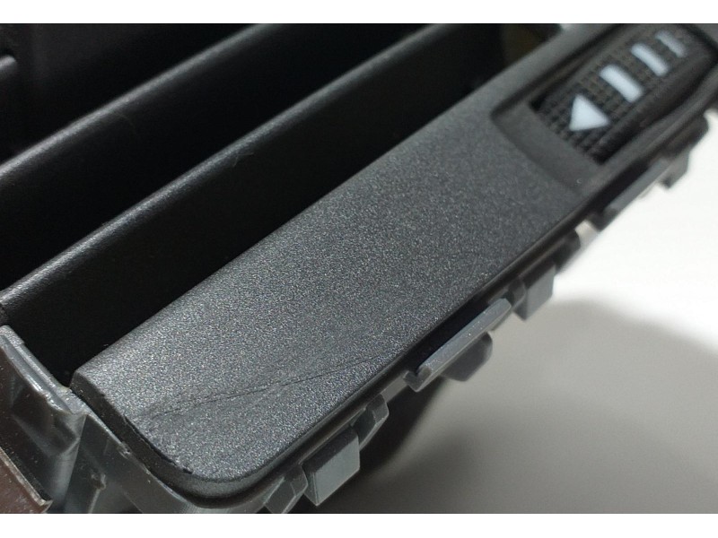 Recambio de rejilla aireadora para audi a6 avant (4f5) 3.0 tdi quattro referencia OEM IAM 4F0819203B 56104 