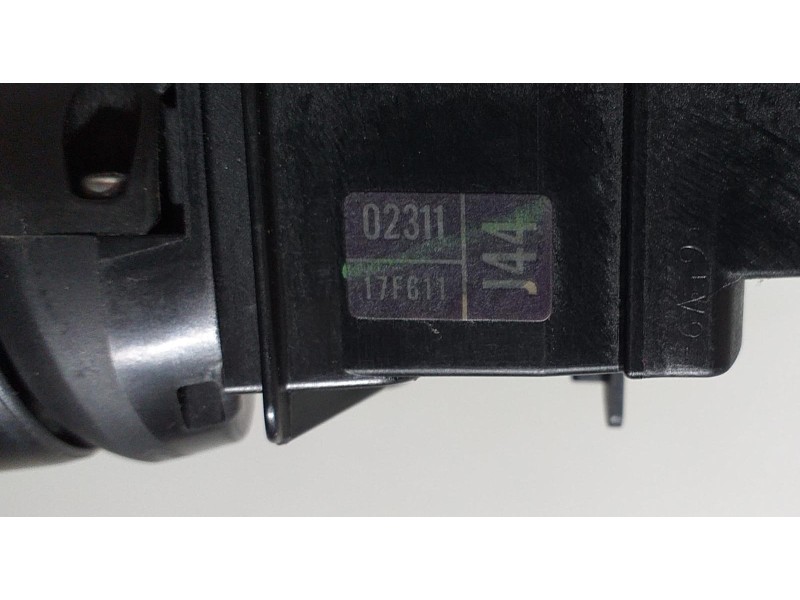 Recambio de mando luces para toyota auris hybrid active referencia OEM IAM 17F611 67187 