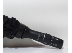 Recambio de mando limpia para toyota auris hybrid active referencia OEM IAM 17F582 67188  2