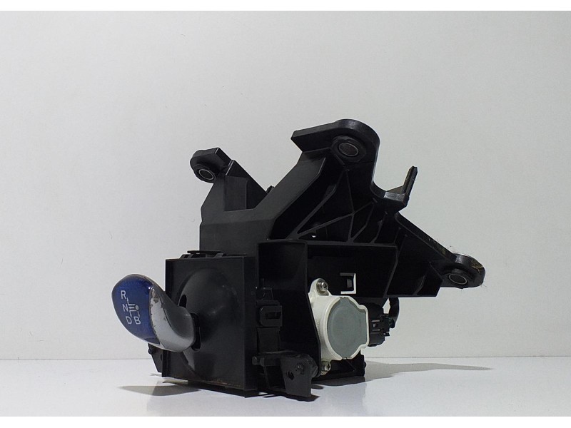 Recambio de palanca cambio para toyota auris hybrid active referencia OEM IAM 3355012D80 67194 