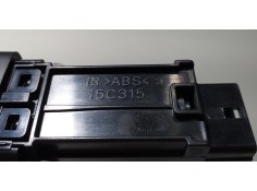 Recambio de intercooler para toyota auris hybrid active referencia OEM IAM 15C315 67199  2