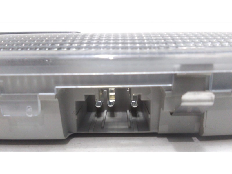 Recambio de luz interior para audi a3 sportback (8p) 1.9 tdi attraction referencia OEM IAM 8P0947111A 48215 