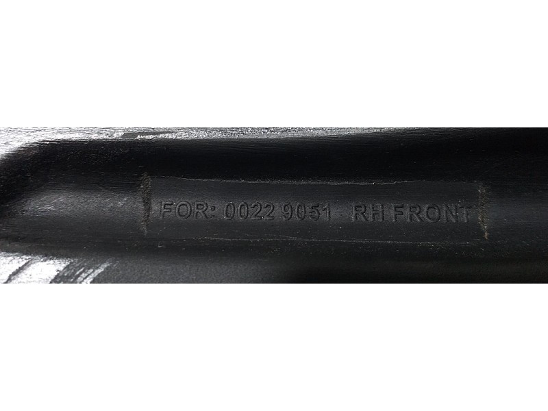 Recambio de molduras delanteras para suzuki grand vitara jb (jt) 2.0 jlx-a (5-ptas.) referencia OEM IAM J20A 56314 