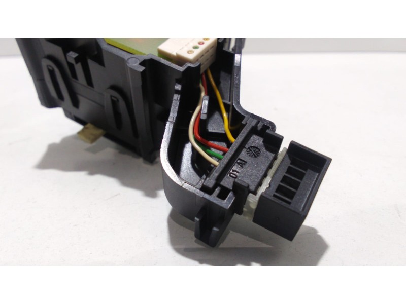 Recambio de mando intermitentes para audi a3 sportback (8p) 1.9 tdi attraction referencia OEM IAM 8P0953513E 48222 