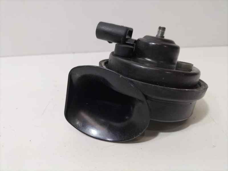 Recambio de claxon para audi a4 berlina (8e) 2.5 tdi (120kw) referencia OEM IAM 8E0951221 83093 