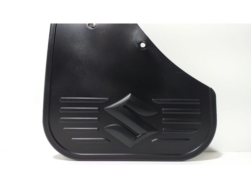 Recambio de faldon trasero para suzuki grand vitara jb (jt) 2.0 jlx-a (5-ptas.) referencia OEM IAM 00210252 56327 