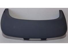 Recambio de molduras traseras para piaggio (vespa) x9 x9 125 evolution referencia OEM IAM PIAGGIO575568 76789 