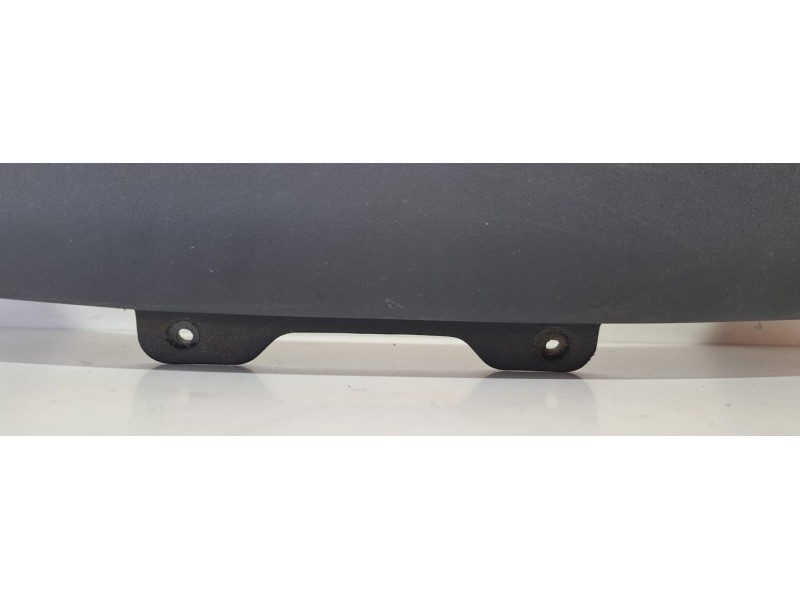 Recambio de molduras traseras para piaggio (vespa) x9 x9 125 evolution referencia OEM IAM PIAGGIO575568 76789 