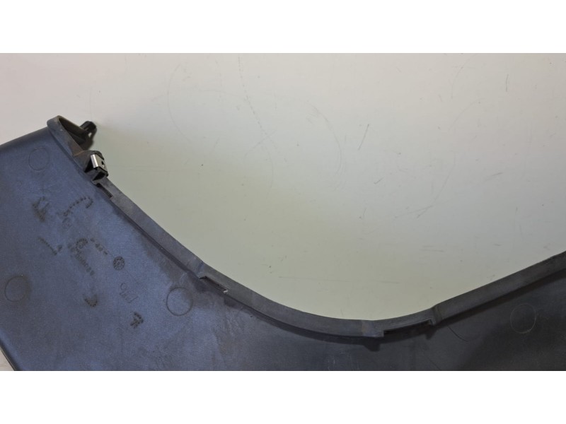 Recambio de molduras delanteras para piaggio (vespa) x9 x9 125 evolution referencia OEM IAM PIAGGIO620000DX 76790 